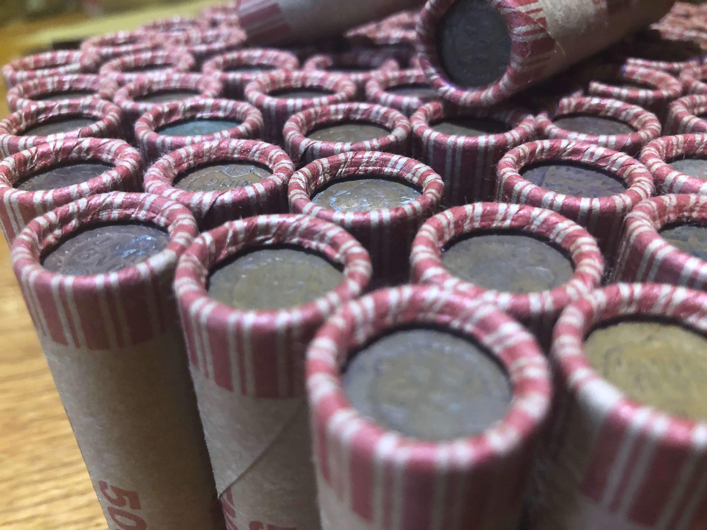 TIGHTLY CRIMPED ROLLS OF OLD UNITED STATES WHEAT & INDIAN HEAD CENTS