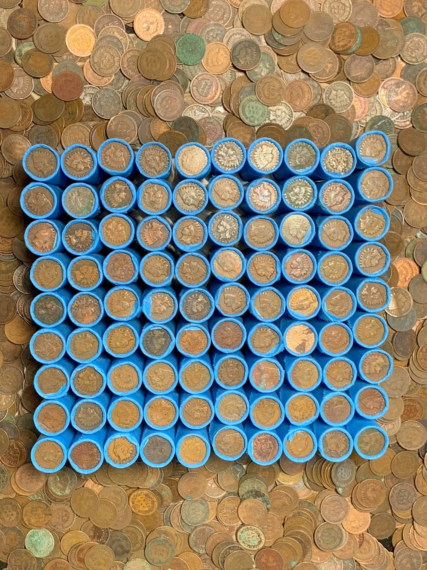 VINTAGE BLUE BANK ROLL WITH INDIAN HEAD CENTS SHOWING