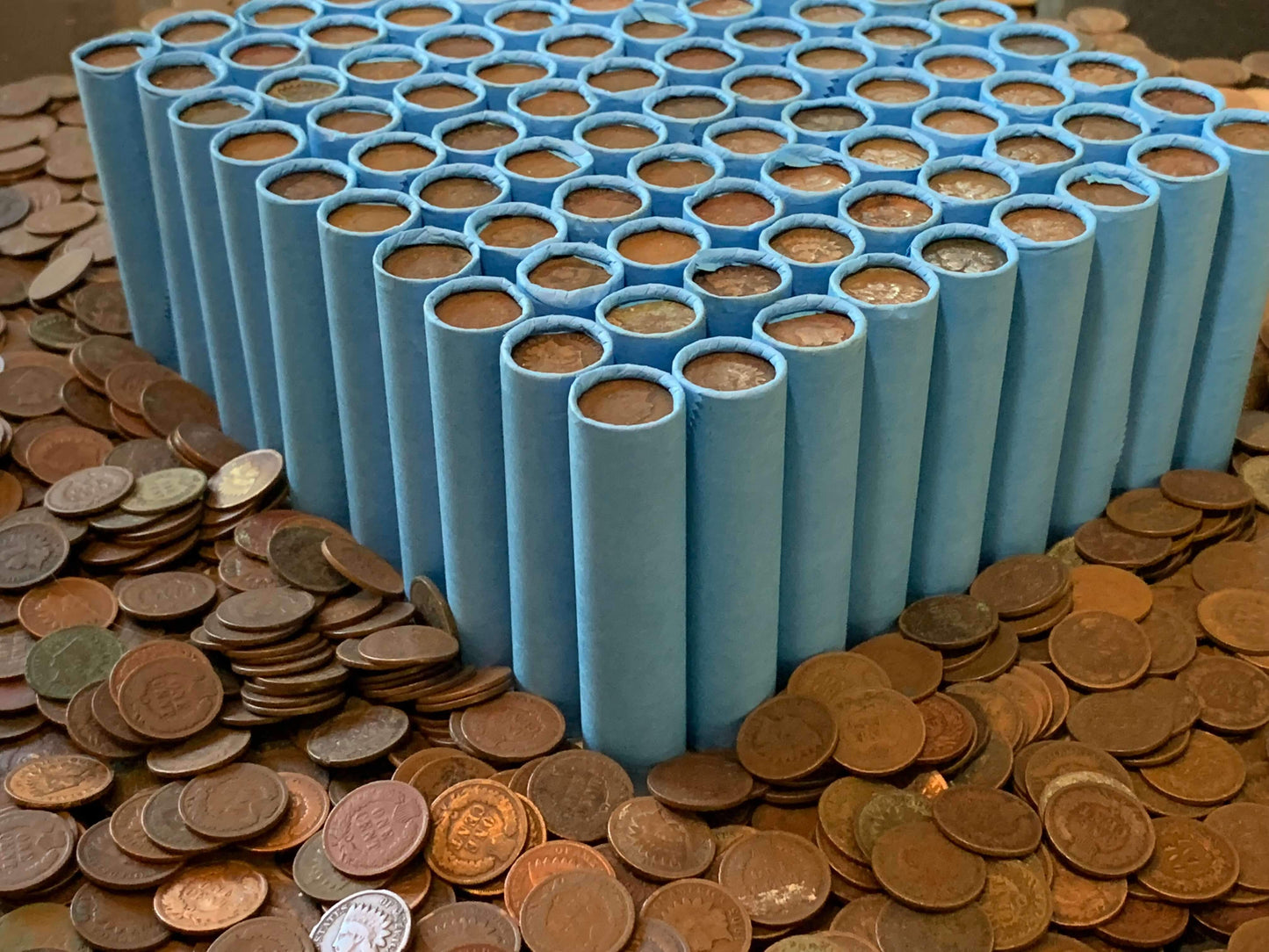 VINTAGE BLUE BANK ROLL WITH INDIAN HEAD CENTS SHOWING