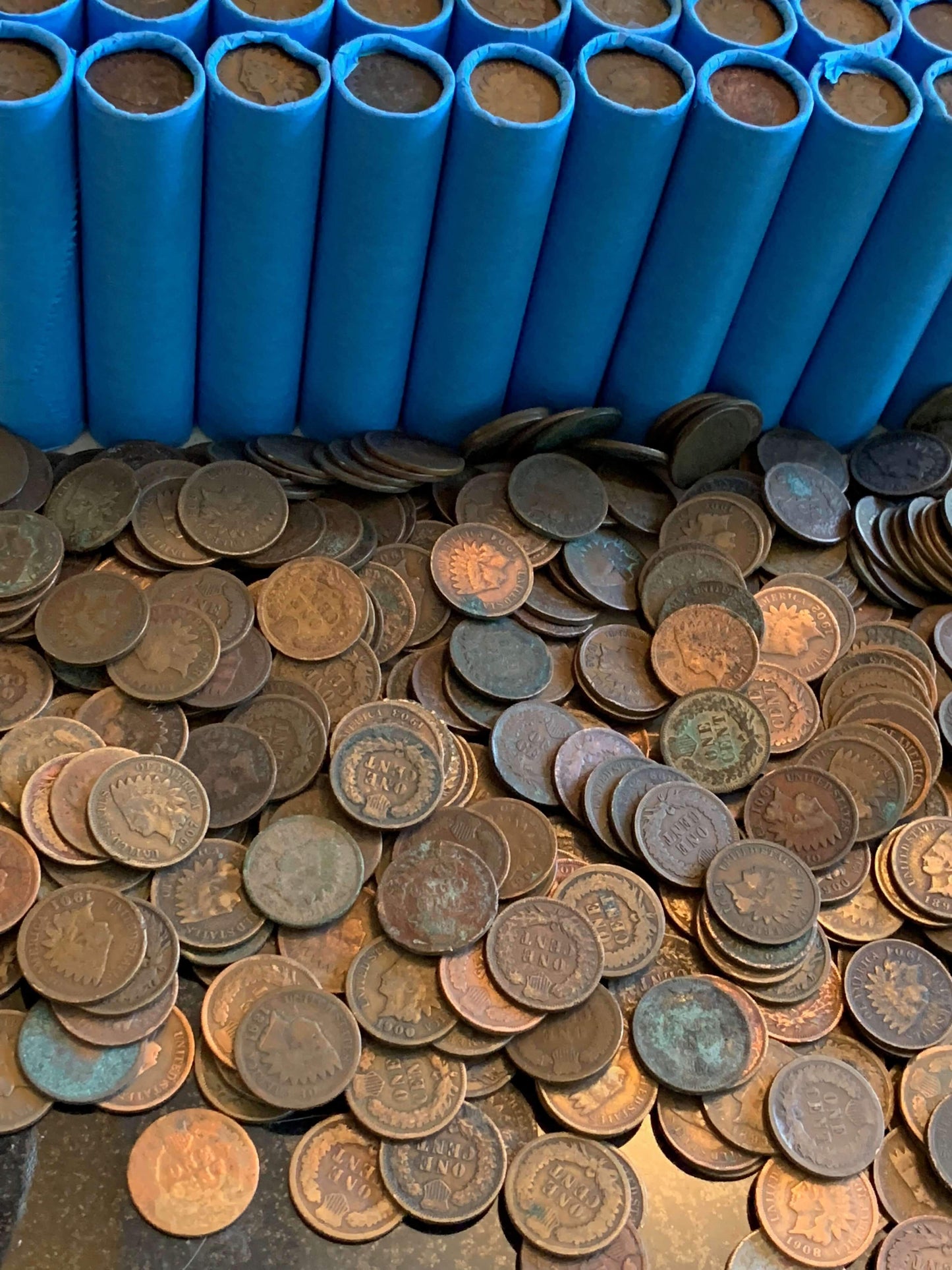 VINTAGE BLUE BANK ROLL WITH INDIAN HEAD CENTS SHOWING