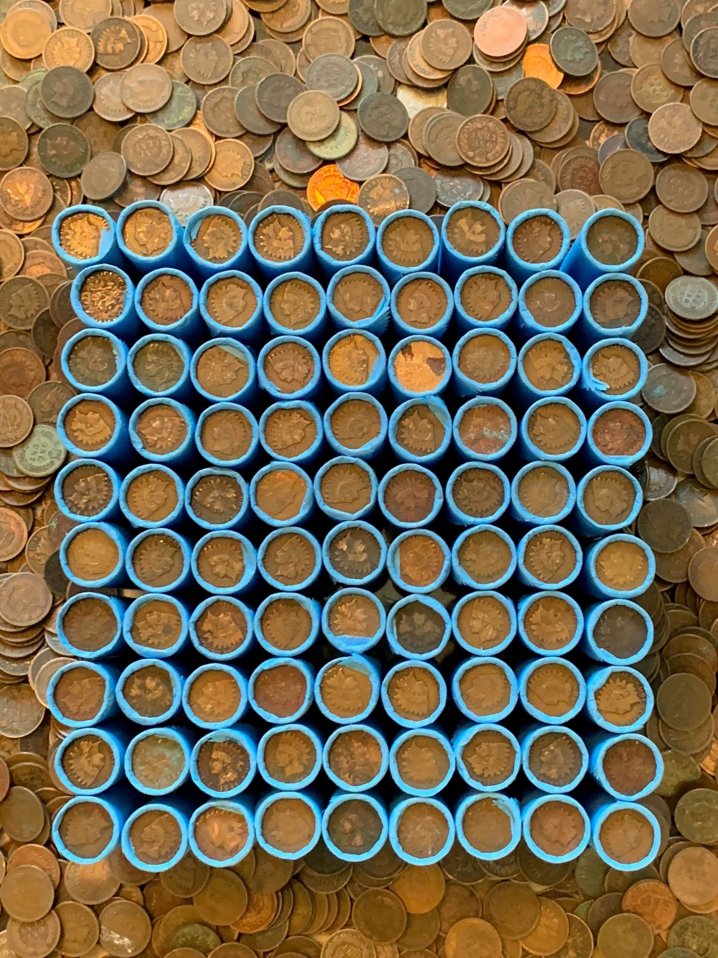 VINTAGE BLUE BANK ROLL WITH INDIAN HEAD CENTS SHOWING