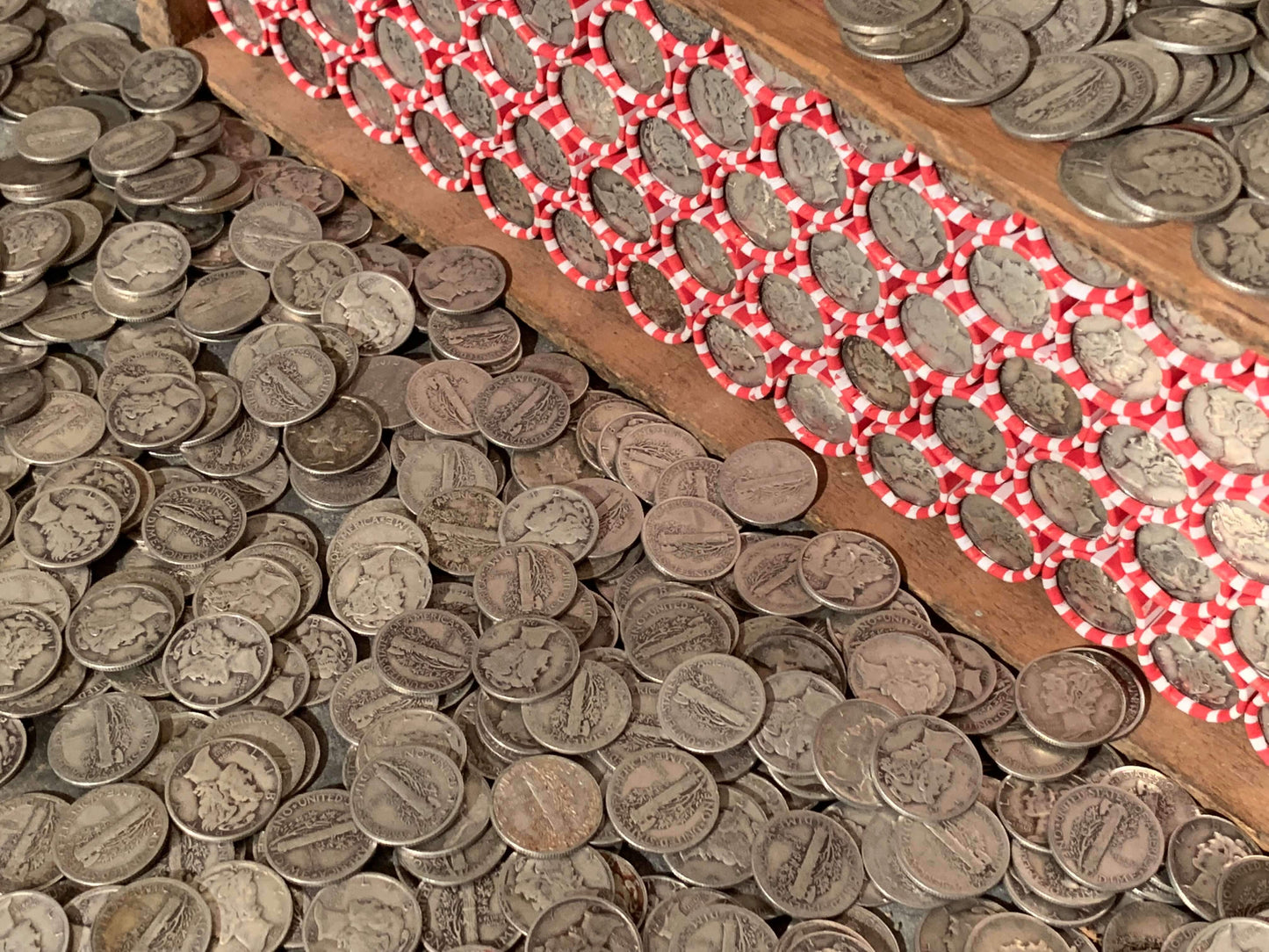 VINTAGE RED & WHITE BANK ROLL WITH A SILVER DIME SHOWING