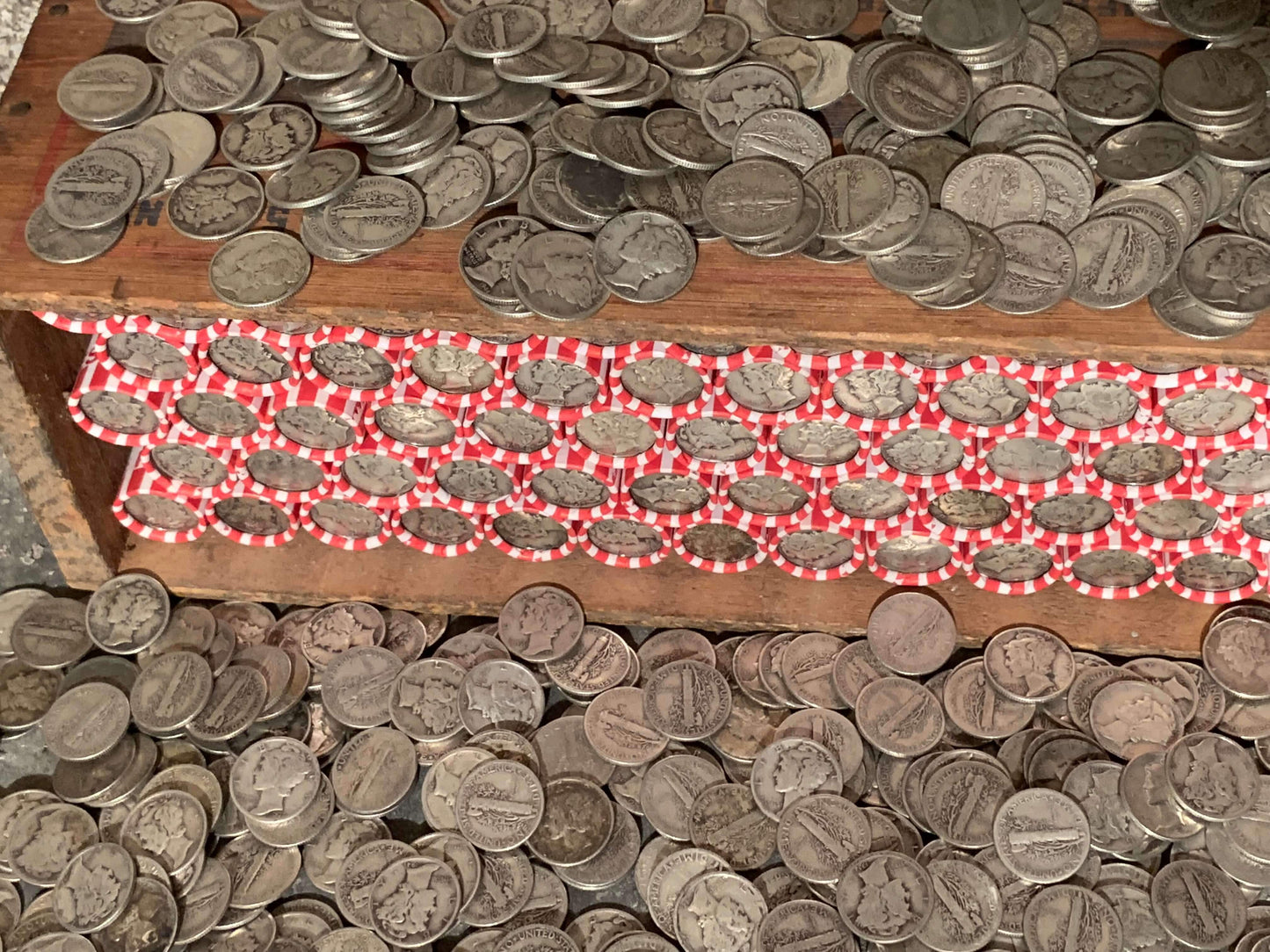 VINTAGE RED & WHITE BANK ROLL WITH A SILVER DIME SHOWING