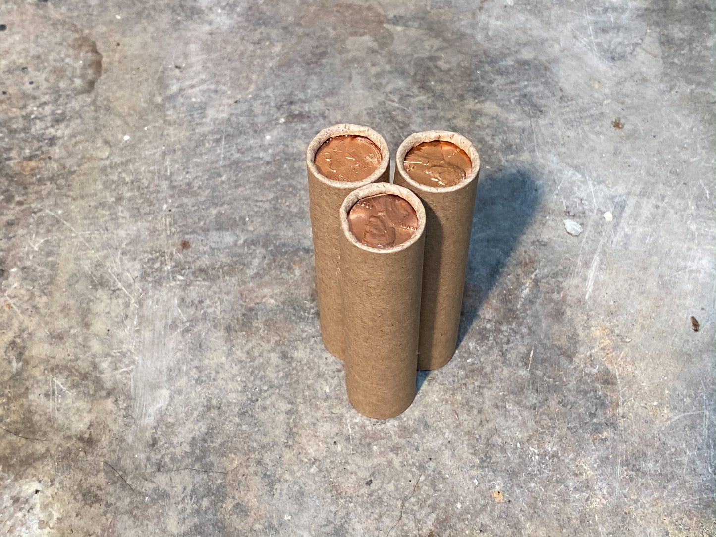 UNCIRCULATED WHEAT CENT showing on the end of old vintage us wheat penny roll coins estate lot sale vintage hoard collection hoard