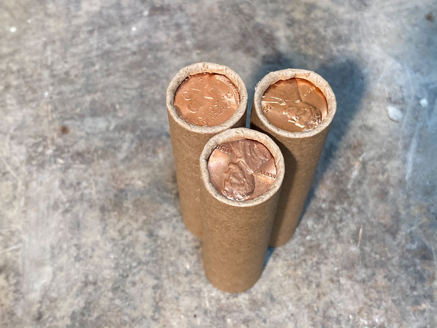 UNCIRCULATED WHEAT CENT showing on the end of old vintage us wheat penny roll coins estate lot sale vintage hoard collection hoard